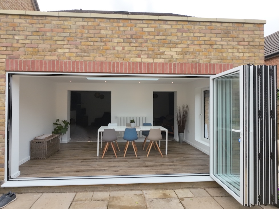 House extension Milton Keynes - local home extension builders